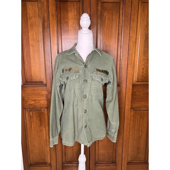 Vintage Clayton US Army Button Up Military Shirt Size M Double Pocket 14” x 33” - Picture 2 of 5